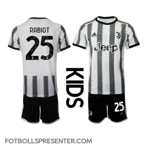 Juventus Adrien Rabiot #25 Hemmatröja Barn 2022-23 Kortärmad (+ korta byxor)